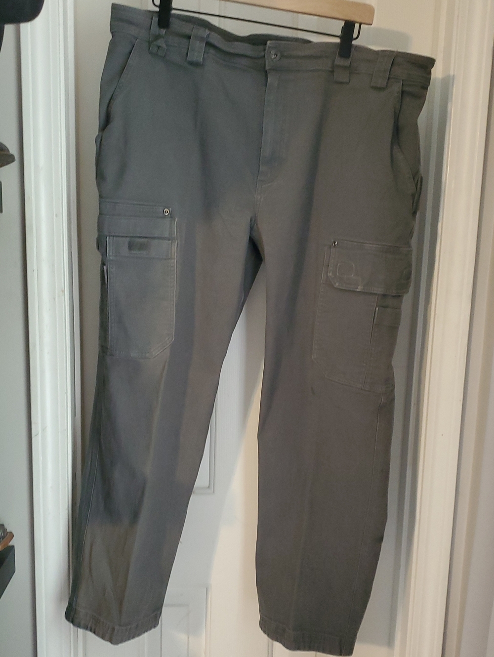 Duluth Trading Co Gray Utility Cargo Pants. Flex Fire Hose